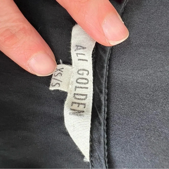 ❌ALI GOLDEN 100% Silk V Neck Midi Dress Size XS / S - Picture 6 of 7